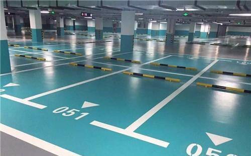 江孜江孜环氧地坪中涂：构筑坚固地面的关键环节